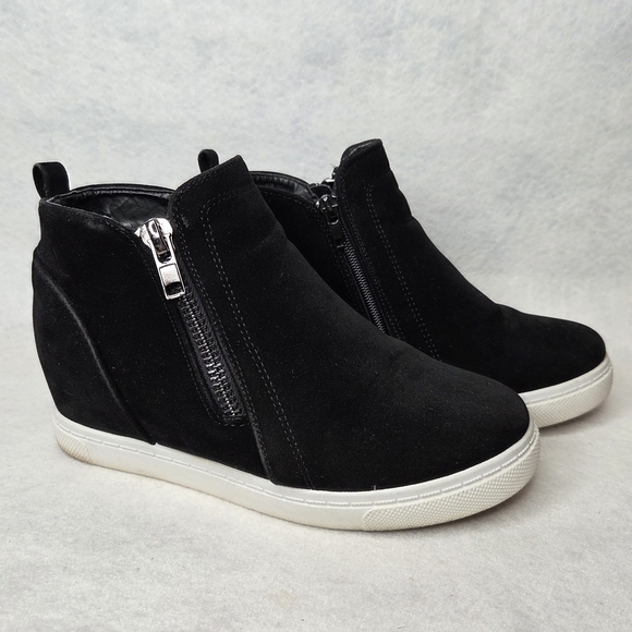 Natural Reflections Shoes - Natural‎ Reflections Black Wedge Shoes with Hidden Heel